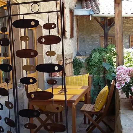 Pensionat Domaine De La Fee-licite *
